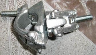China Metal o zinco quente dos quadros do andaime que mergulha as braçadeiras forjadas do giro/braçadeiras dobro forjadas fábrica